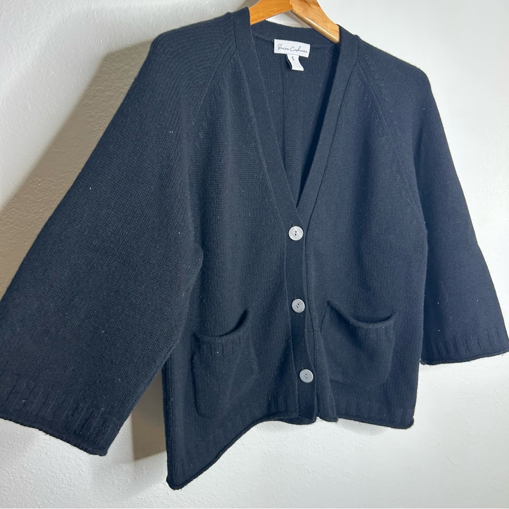 Revive Cashmere Merino Wool Cashmere Black Boxy Cropped Knit Button Cardigan - Picture 5 of 15